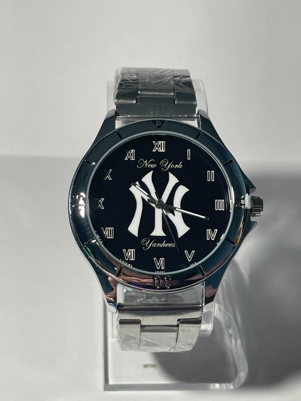 New York Yankees MLB Stainless-steel Men's Watch NEW - Picture 2 of 9